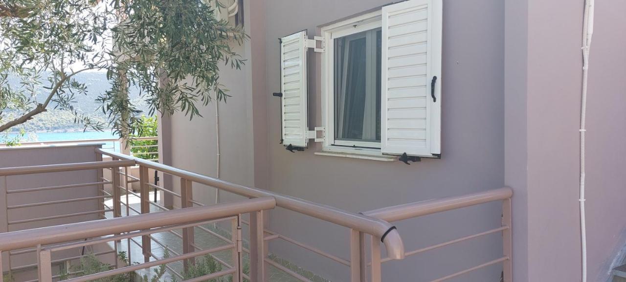 Guesthouse Eirini Porto Germeno Екстер'єр фото